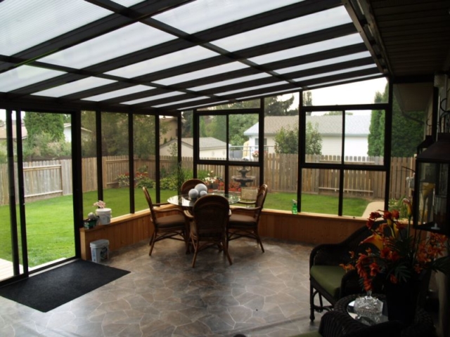 Alternate interior view of a large sunroom